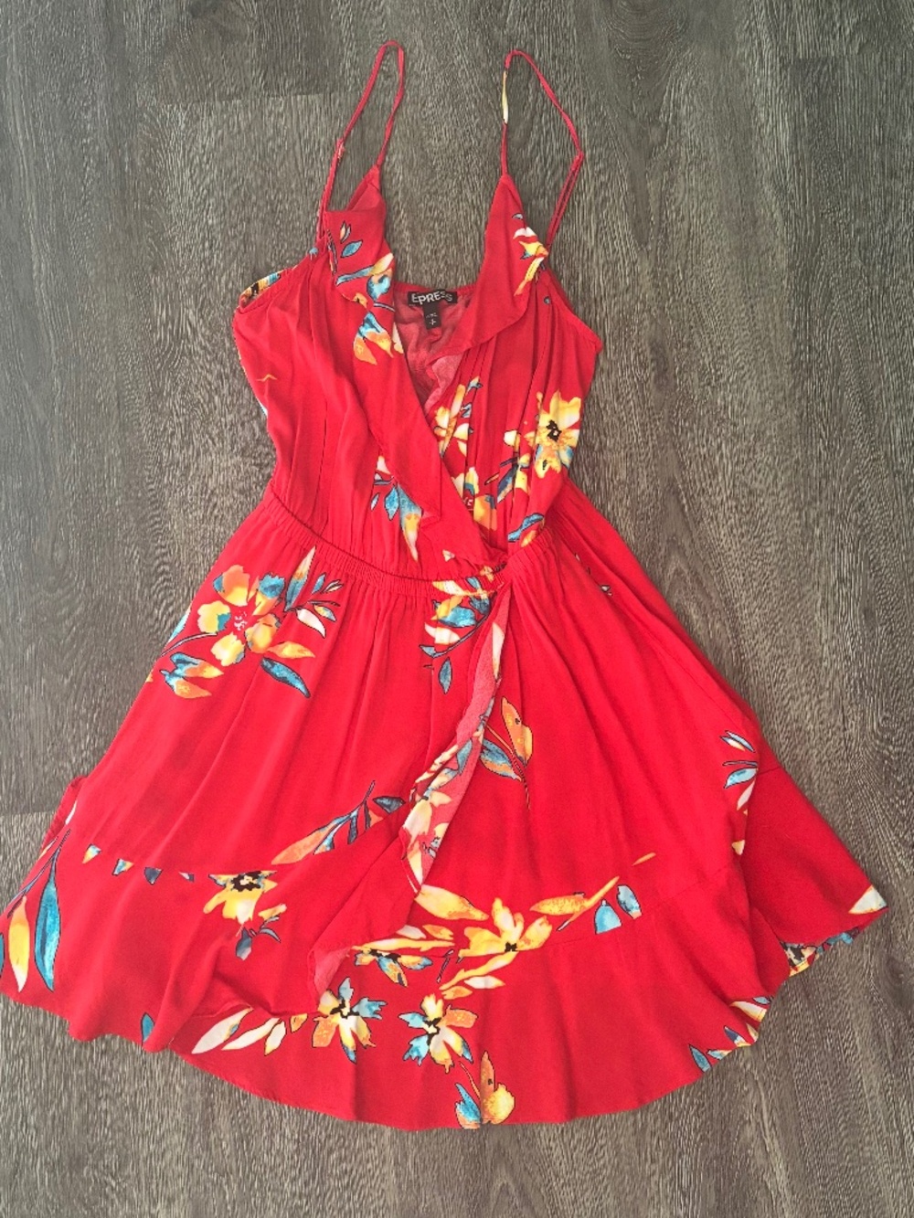 Bright red summer sundress sleeveless floral tropical beach dress ruffles vneck